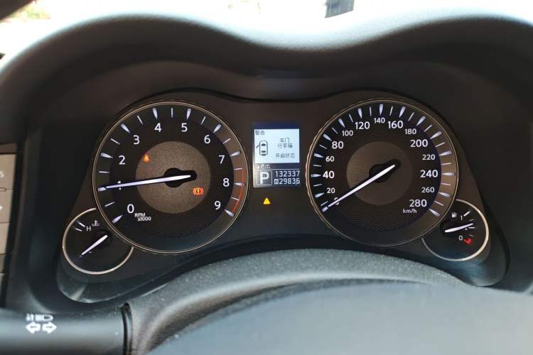 Used Infiniti Q70 2013 Q70L 2.5L Comfort Edition Instrument Cluster