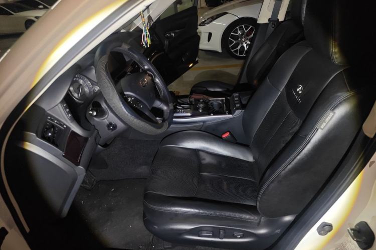 Used Infiniti Q70 2013 Q70L 2.5L Elegance Edition Left Front Seat