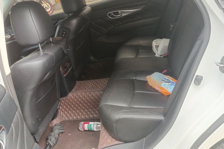 Used Infiniti Q70 2013 Q70L 2.5L Comfort Edition Left Rear Seat