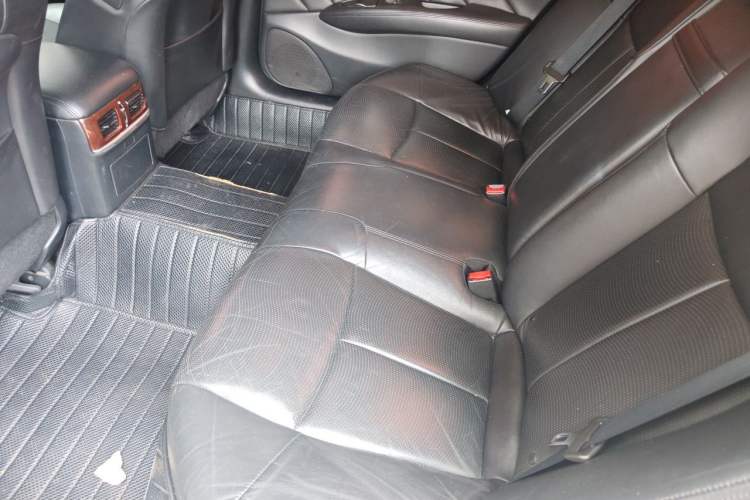 Used Infiniti Q70 2013 Q70L 2.5L Comfort Edition Left Rear Seat