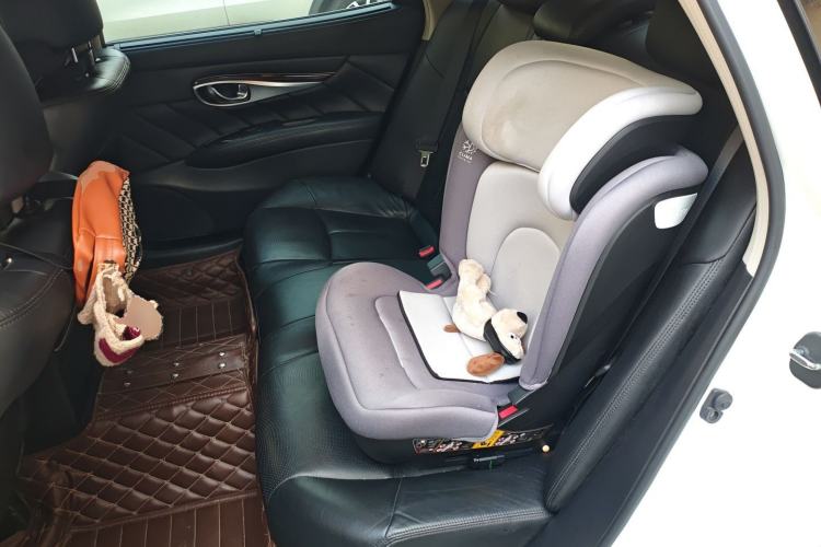 Used Infiniti Q70 2013 Q70L 2.5L Comfort Edition Left Rear Seat
