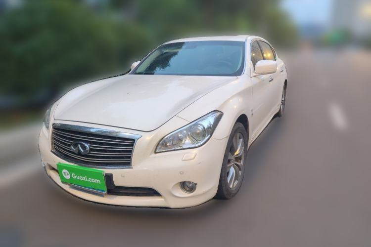 Used Infiniti Q70 2013 Q70L 2.5L Comfort Edition Guazi used car, China used car export, Used car for sale, Used cars, Cheapest cars for sale