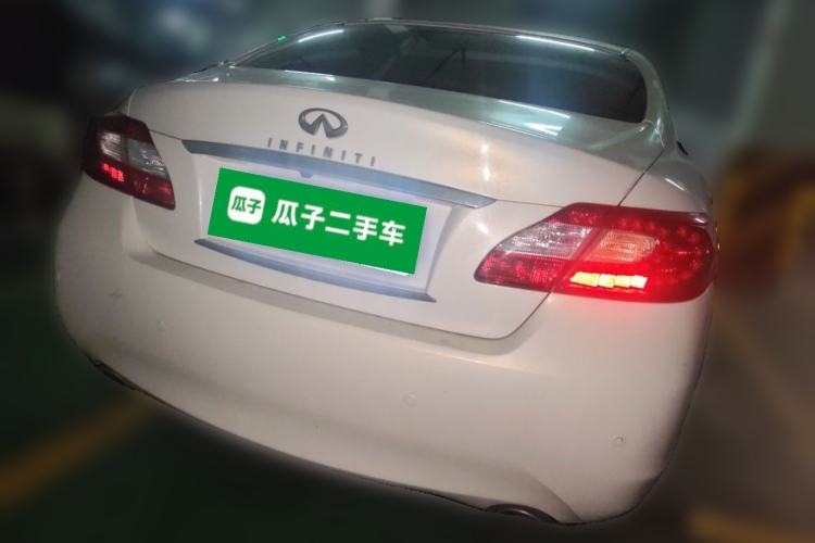 Used Infiniti Q70 2013 Q70L 2.5L Elegance Edition Rear