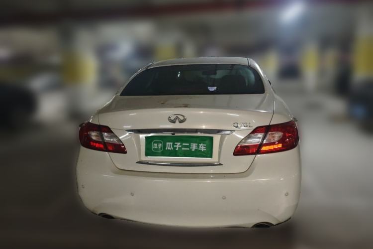 Used Infiniti Q70 2013 Q70L 2.5L Elegance Edition Rear