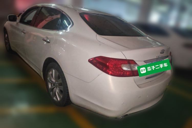 Used Infiniti Q70 2013 Q70L 2.5L Elegance Edition Rear Left 45 Deg