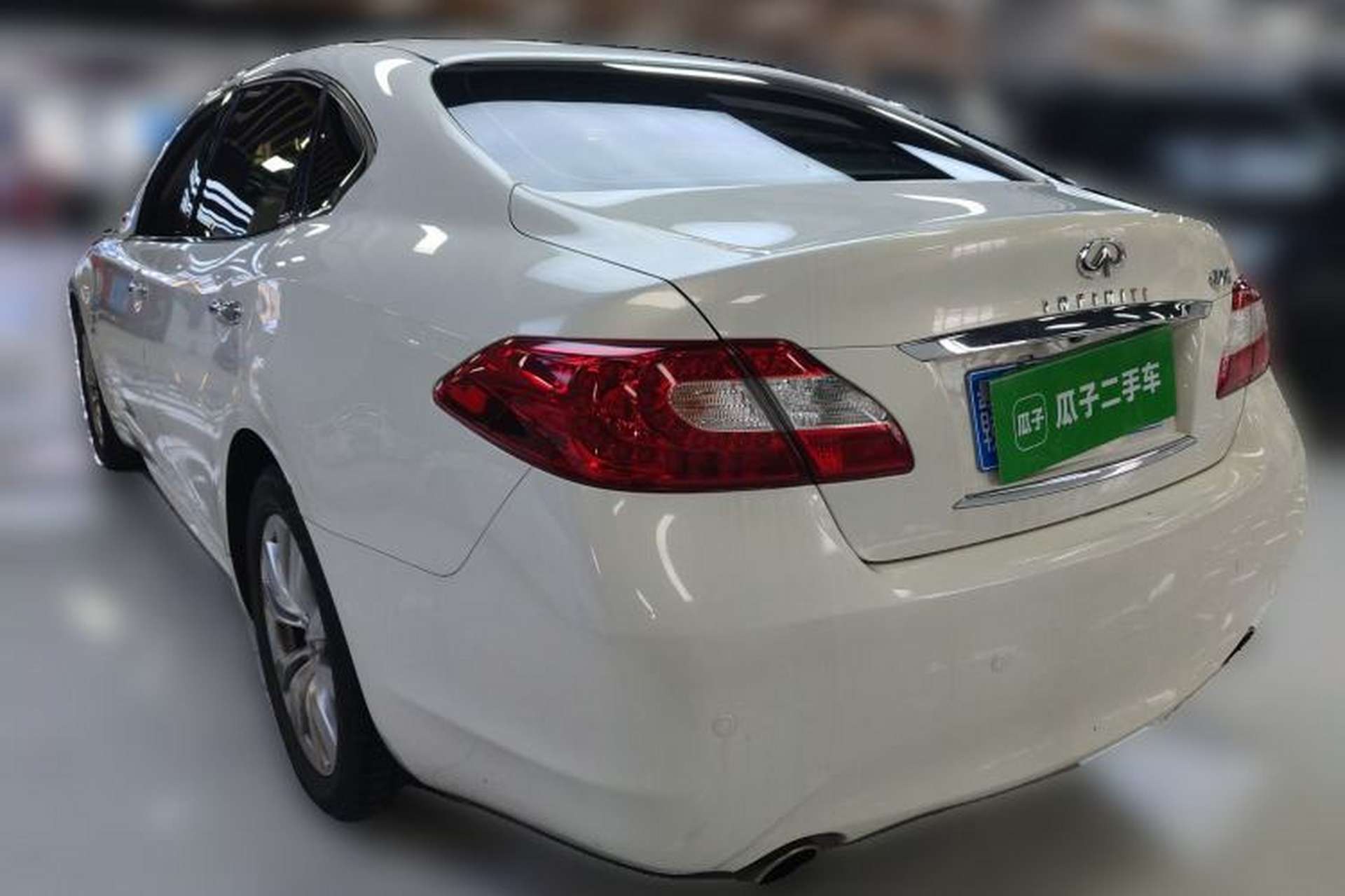 Used Infiniti Q70 2013 Q70L 2.5L Comfort Edition Rear Left 45 Deg