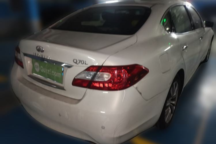 Used Infiniti Q70 2013 Q70L 2.5L Comfort Edition Rear Right 45 Deg