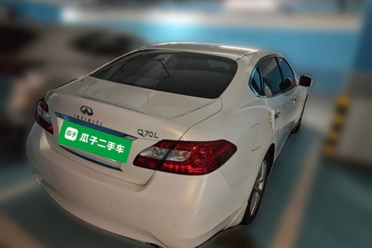 Used Infiniti Q70 2013 Q70L 2.5L Comfort Edition Rear Right 45 Deg