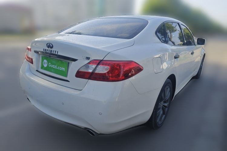 Used Infiniti Q70 2013 Q70L 2.5L Comfort Edition Rear Right 45 Deg