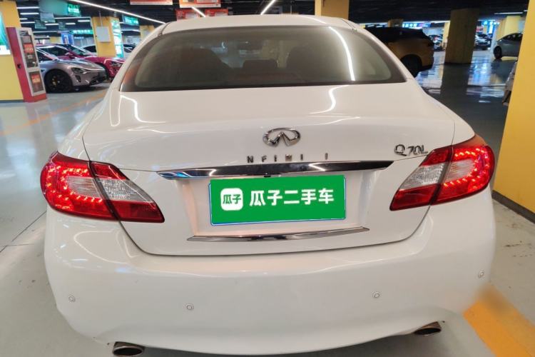 Used Infiniti Q70 2013 Q70L 2.5L Elegance Edition Rear