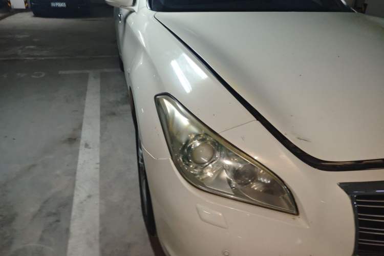 Used Infiniti Q70 2013 Q70L 2.5L Elegance Edition Right Front Headlight
