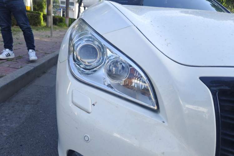 Used Infiniti Q70 2013 Q70L 2.5L Comfort Edition Right Front Headlight