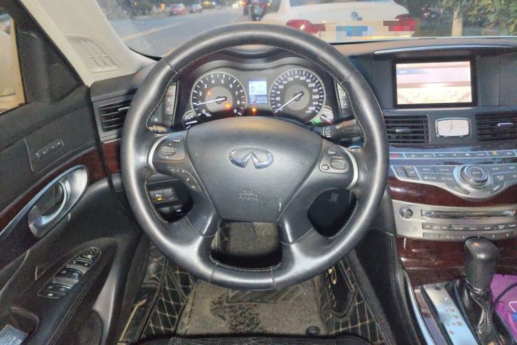 Used Infiniti Q70 2013 Q70L 2.5L Comfort Edition Steering Wheel