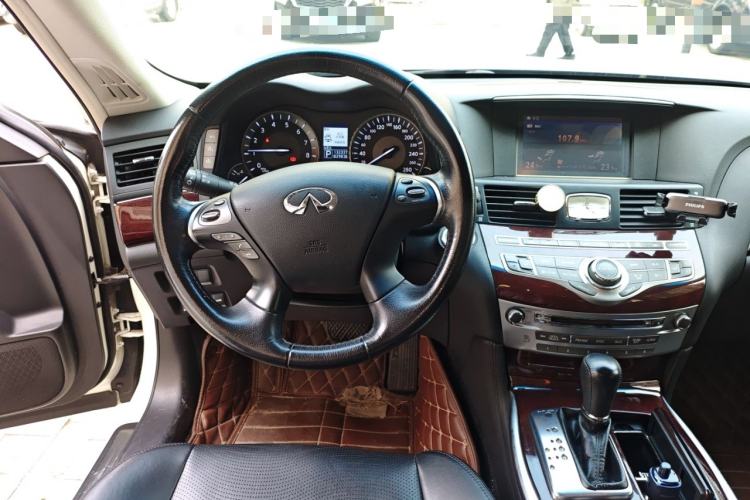 Used Infiniti Q70 2013 Q70L 2.5L Comfort Edition Steering Wheel