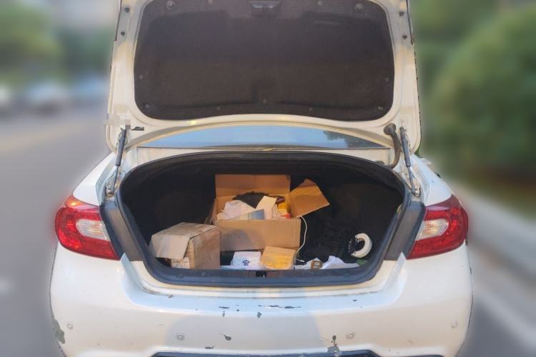Used Infiniti Q70 2013 Q70L 2.5L Comfort Edition Trunk