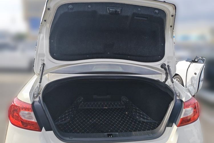 Used Infiniti Q70 2013 Q70L 2.5L Comfort Edition Trunk