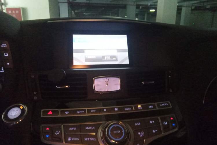 Used Infiniti Q70 2015 Q70L 2.5L Elite Edition Audio And AC Panel
