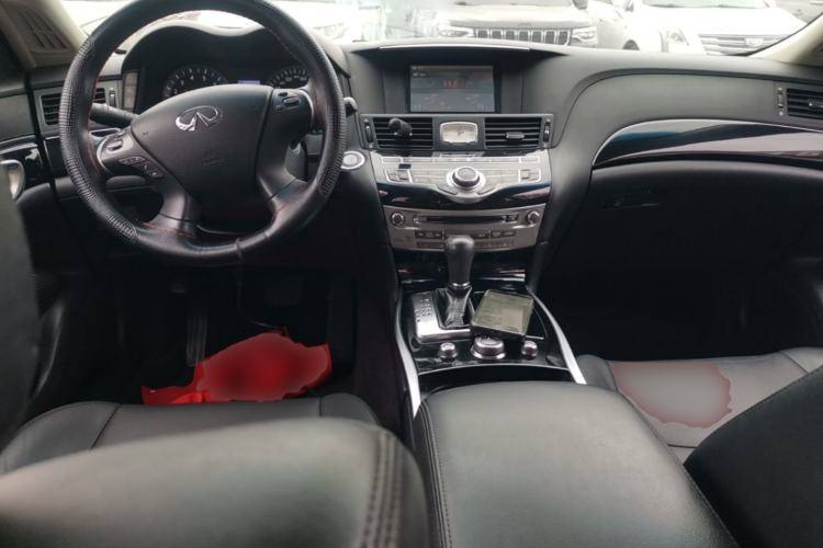 Used Infiniti Q70 2015 Q70L 2.5L Elite Edition Center Console