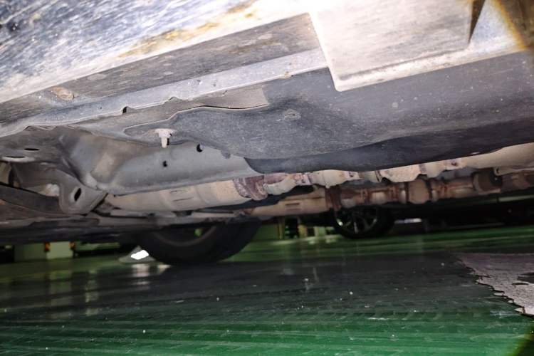 Used Infiniti Q70 2015 Q70L 2.5L Elite Edition Chassis Front Left