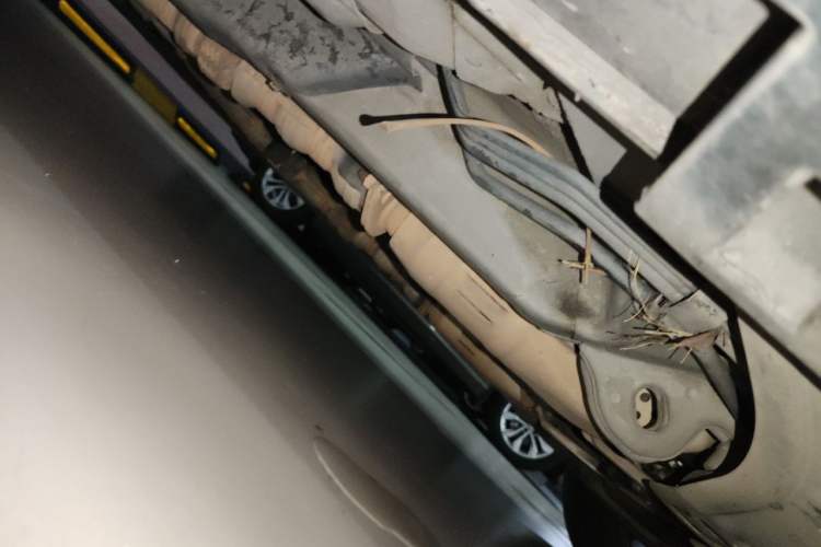 Used Infiniti Q70 2015 Q70L 2.5L Elite Edition Chassis Front Right