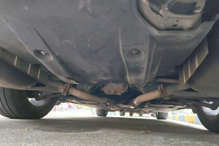Used Infiniti Q70 2015 Q70L 2.5L Elite Edition Chassis Rear