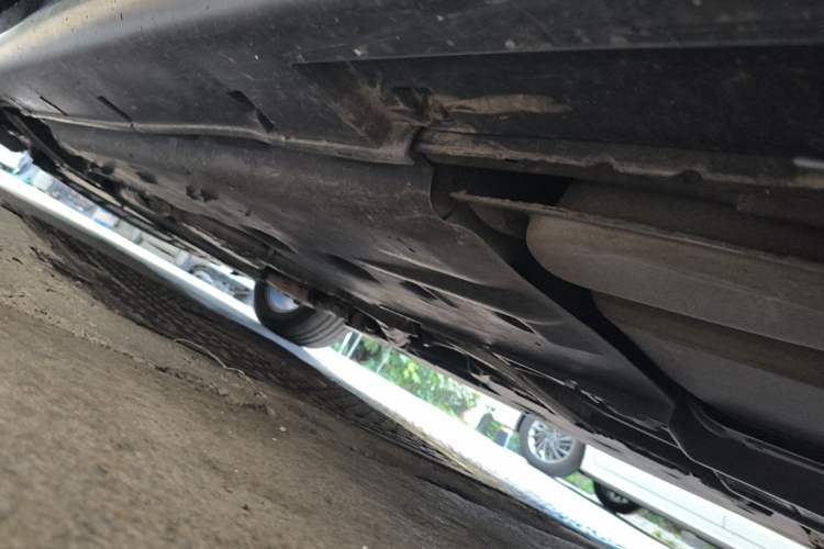 Used Infiniti Q70 2015 Q70L 2.5L Elite Edition Chassis Rear Left