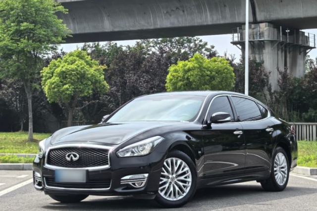 Used Infiniti Q70 2015 Q70L 2.5L Enjoyment Edition