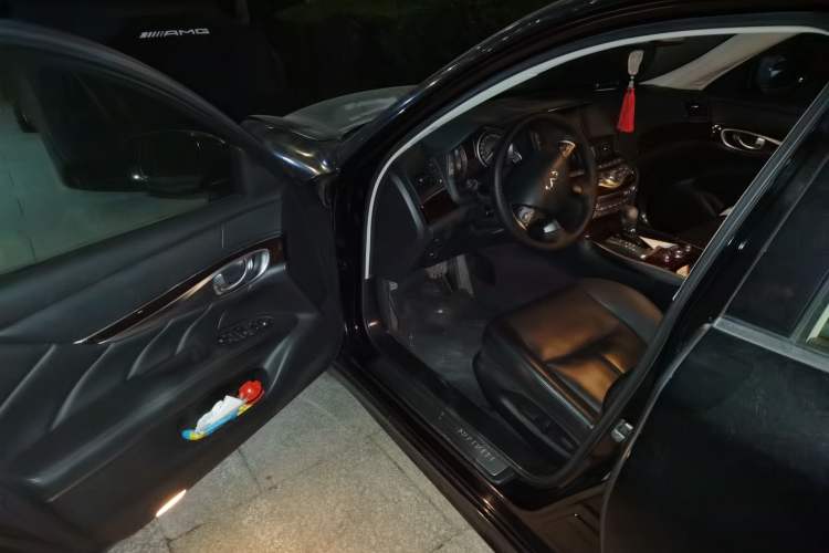 Used Infiniti Q70 2015 Q70L 2.5L Enjoyment Edition Driver Seat