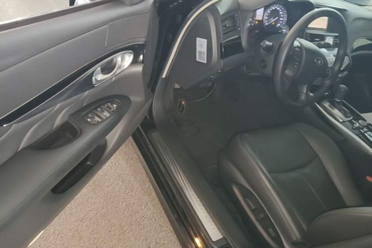 Used Infiniti Q70 2015 Q70L 2.5L Elite Edition Driver Seat