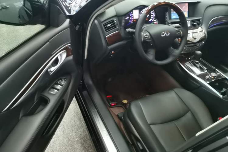 Used Infiniti Q70 2015 Q70L 2.5L Enjoyment Edition Driver Seat