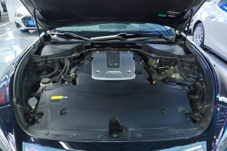 Used Infiniti Q70 2015 Q70L 2.5L Enjoyment Edition Engine Bay