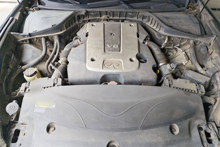 Used Infiniti Q70 2015 Q70L 2.5L Enjoyment Edition Engine Bay