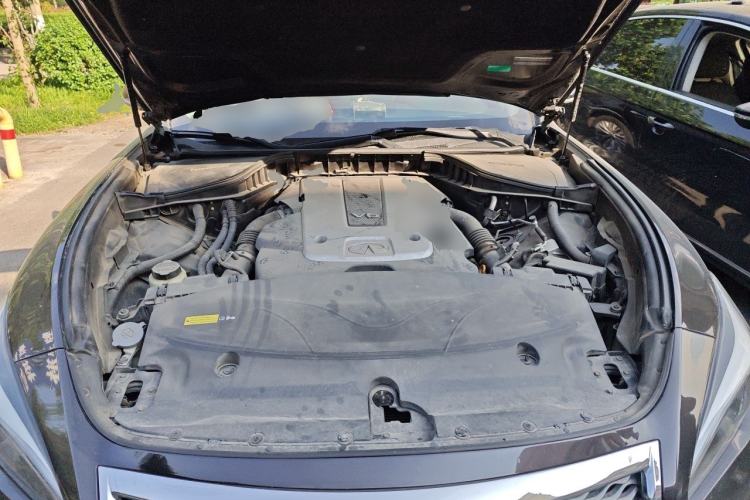 Used Infiniti Q70 2015 Q70L 2.5L Enjoyment Edition Engine Bay