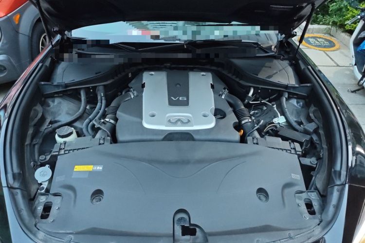 Used Infiniti Q70 2015 Q70L 2.5L Enjoyment Edition Engine Bay