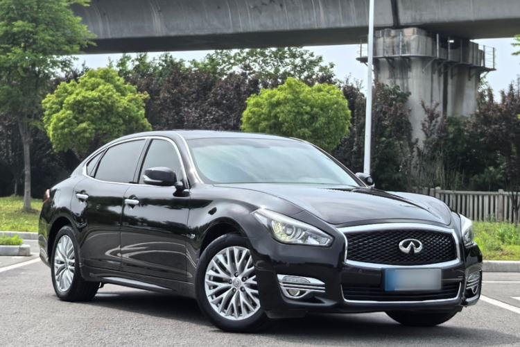 Used Infiniti Q70 2015 Q70L 2.5L Enjoyment Edition Exterior 1