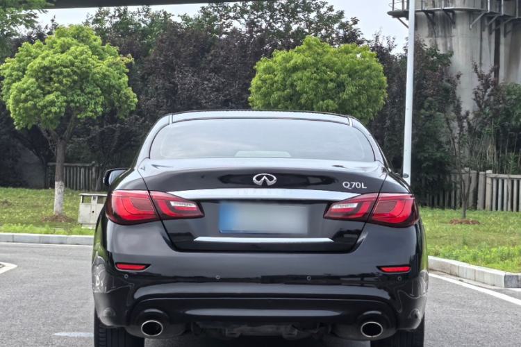 Used Infiniti Q70 2015 Q70L 2.5L Enjoyment Edition Exterior 2