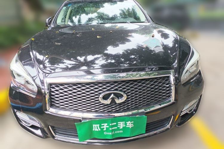 Used Infiniti Q70 2015 Q70L 2.5L Elite Edition Front