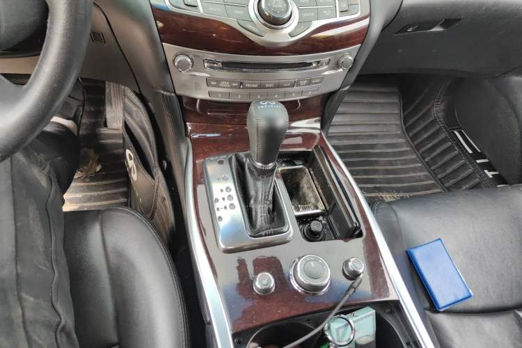 Used Infiniti Q70 2015 Q70L 2.5L Enjoyment Edition Gear Lever