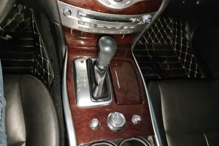 Used Infiniti Q70 2015 Q70L 2.5L Enjoyment Edition Gear Lever