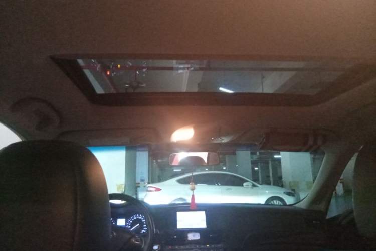 Used Infiniti Q70 2015 Q70L 2.5L Elite Edition Headliner