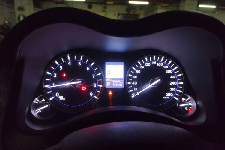 Used Infiniti Q70 2015 Q70L 2.5L Elite Edition Instrument Cluster