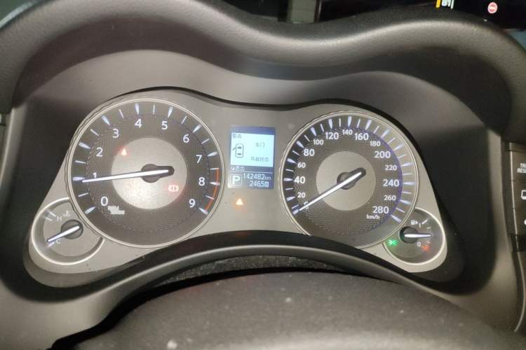 Used Infiniti Q70 2015 Q70L 2.5L Elite Edition Instrument Cluster