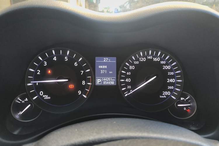 Used Infiniti Q70 2015 Q70L 2.5L Elite Edition Instrument Cluster