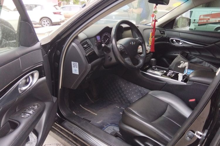 Used Infiniti Q70 2015 Q70L 2.5L Elite Edition Interior 3