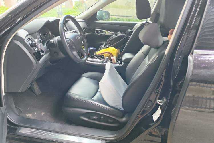 Used Infiniti Q70 2015 Q70L 2.5L Elite Edition Left Front Seat