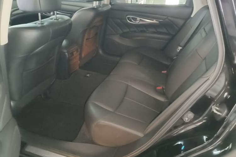 Used Infiniti Q70 2015 Q70L 2.5L Elite Edition Left Rear Seat