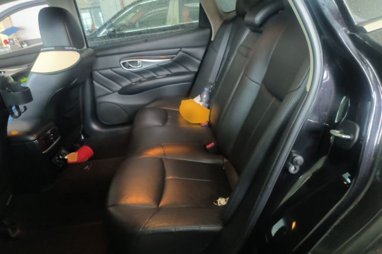 Used Infiniti Q70 2015 Q70L 2.5L Enjoyment Edition Left Rear Seat