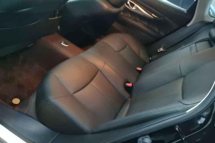 Used Infiniti Q70 2015 Q70L 2.5L Enjoyment Edition Left Rear Seat
