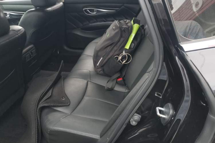 Used Infiniti Q70 2015 Q70L 2.5L Elite Edition Left Rear Seat