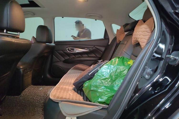 Used Infiniti Q70 2015 Q70L 2.5L Elite Edition Left Rear Seat
